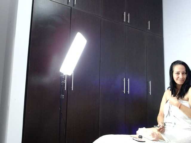 Venus-del-mar-26 live cam on BongaCams