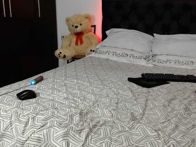Venus-del-mar-26 live cam on BongaCams