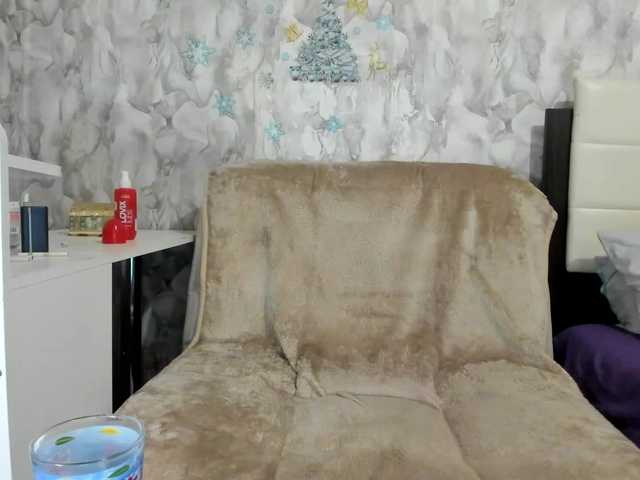 RozaliyaSi live cam on BongaCams