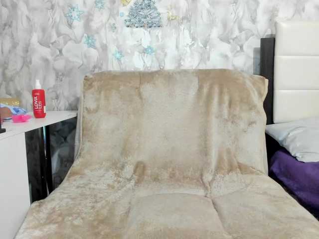 RozaliyaSi live cam on BongaCams
