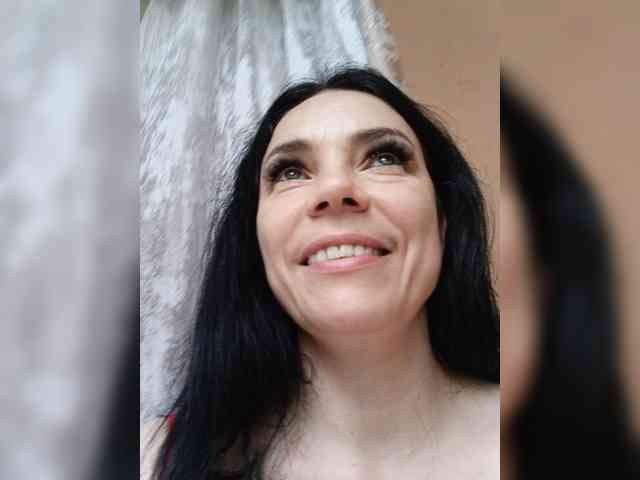 RozaliyaSi Sex Cam Show