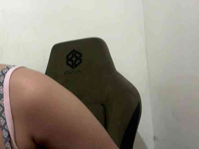MaganAveni webcam