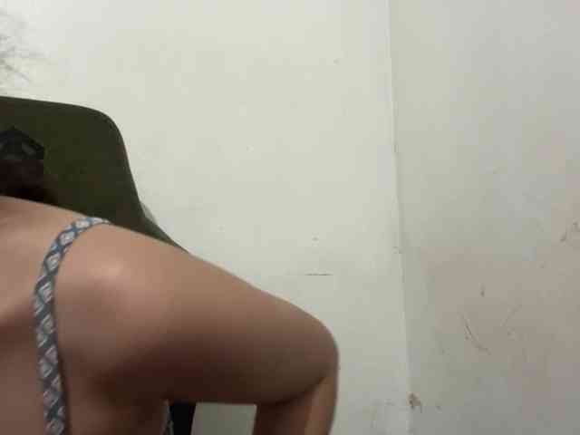 MaganAveni webcam