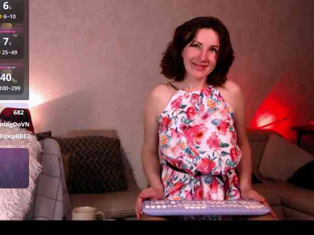 Mercedeswoman webcam