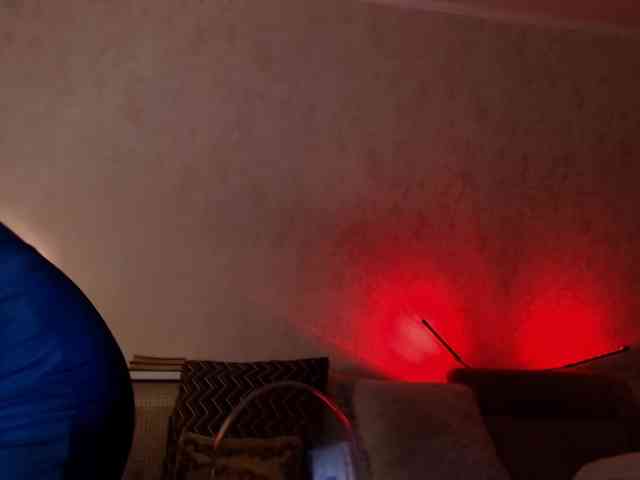 Mercedeswoman webcam