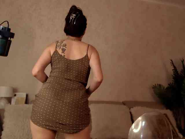 Mercedeswoman webcam