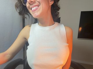 Lili-Cruz40