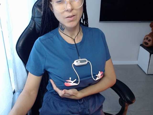 Lili-Cruz40 live cam on BongaCams