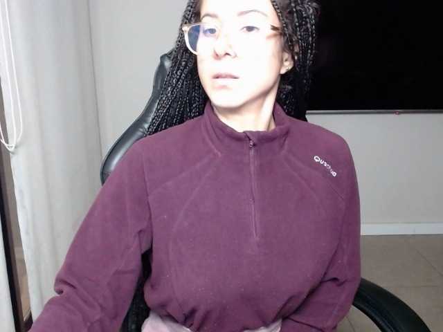 Lili-Cruz40 live cam on BongaCams