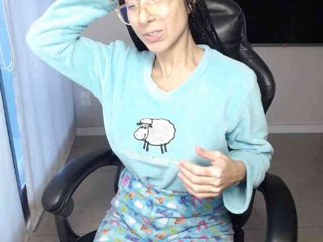 Lili-Cruz40 webcam