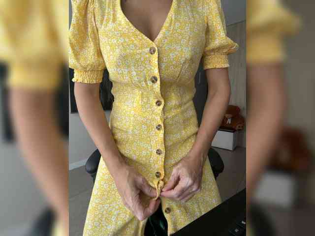 Lili-Cruz40 webcam