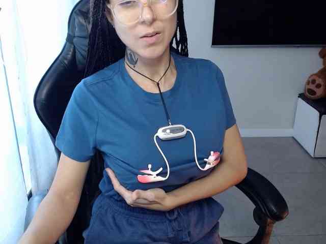 Lili-Cruz40 webcam