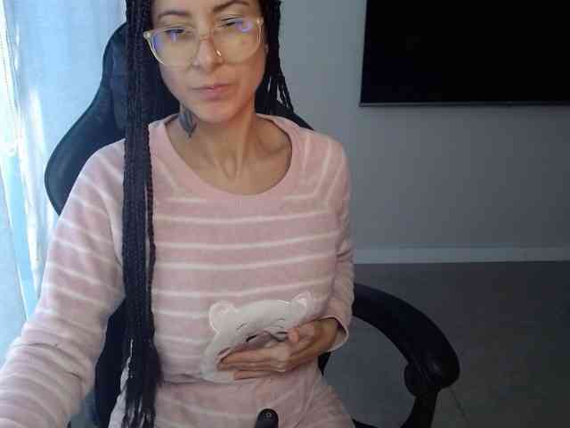 Lili-Cruz40 webcam