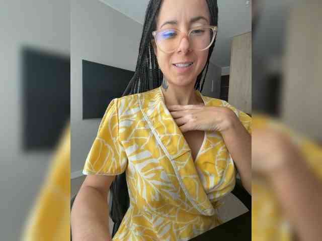 Lili-Cruz40 webcam