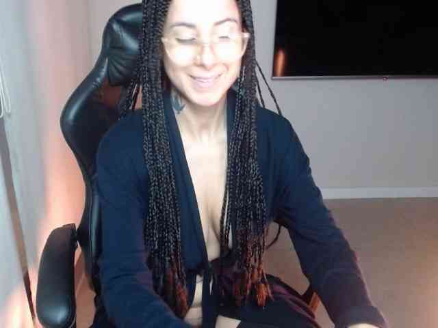 Lili-Cruz40 webcam
