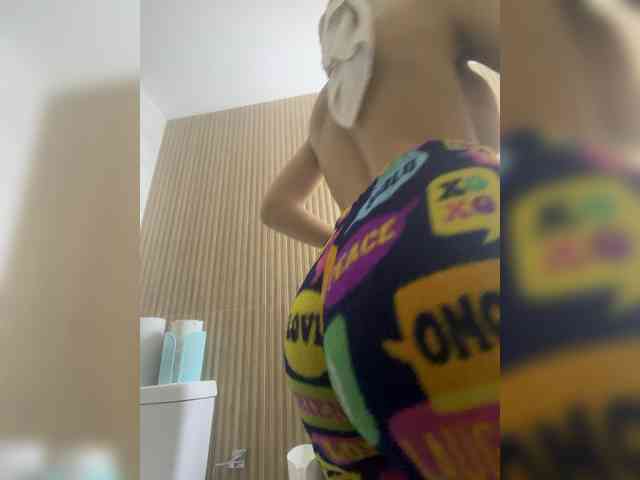 Lili-Cruz40 webcam