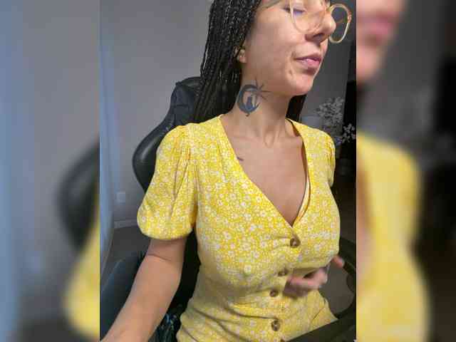 Modelo: Lili-Cruz40