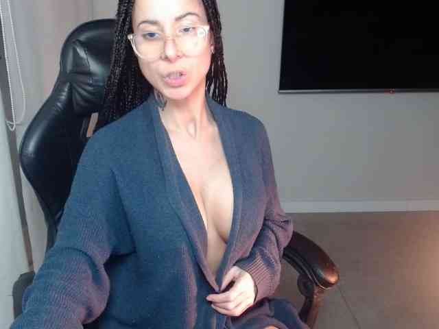 Lili-Cruz40 webcam