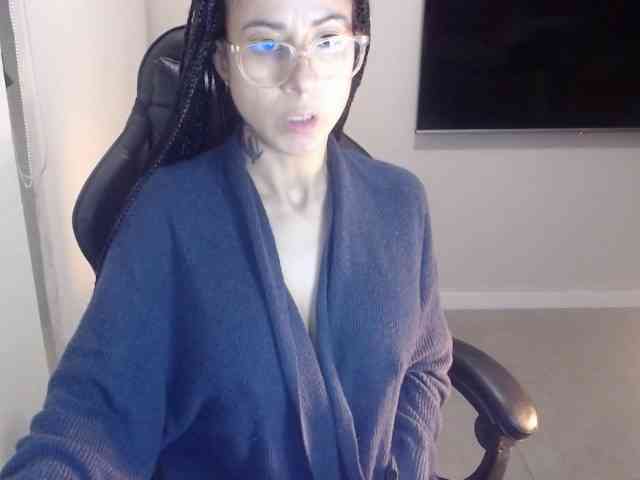 Lili-Cruz40 webcam