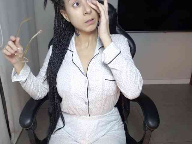 Lili-Cruz40 webcam