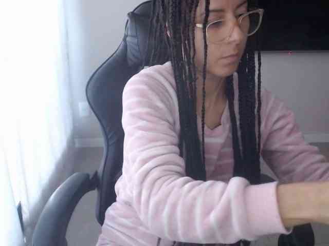 Lili-Cruz40 webcam