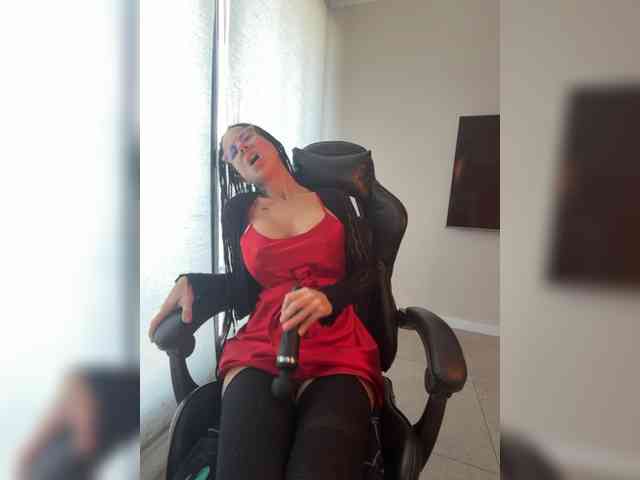 Lili-Cruz40 webcam