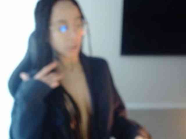 Lili-Cruz40 webcam