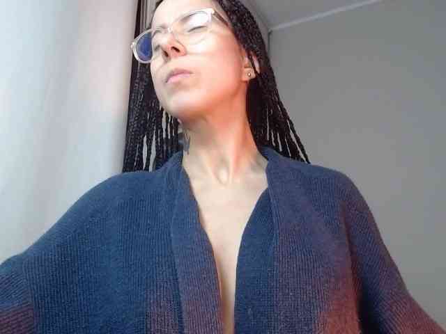 Lili-Cruz40 webcam