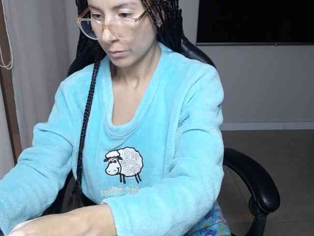 Lili-Cruz40 webcam