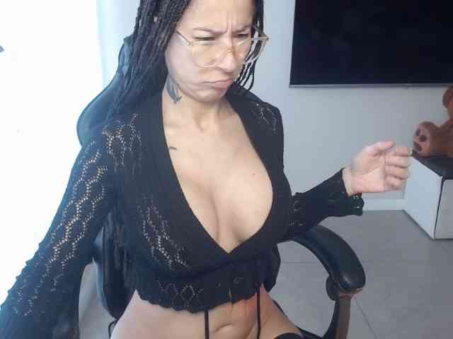 Lili-Cruz40 webcam