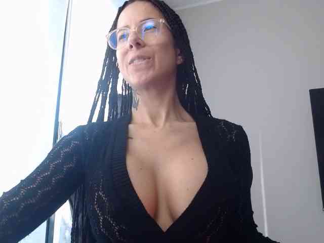 Lili-Cruz40 webcam