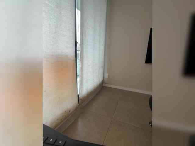 Lili-Cruz40 webcam