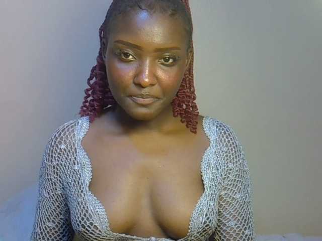 EbonyBarbiee's BongaCams show and profile