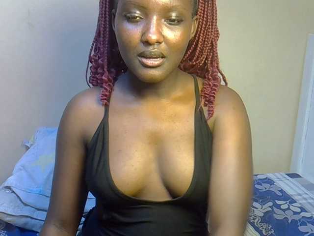 EbonyBarbiee Live Cam on BongaCams