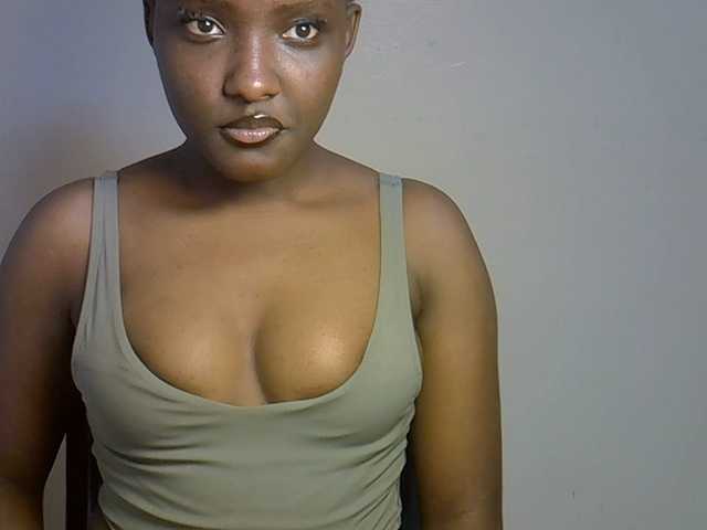 EbonyBarbiee Live Cam on BongaCams