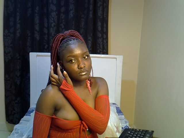 EbonyBarbiee live cam on BongaCams