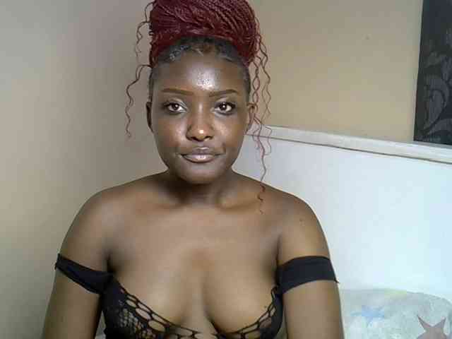 EbonyBarbiee EbonyBarbiee