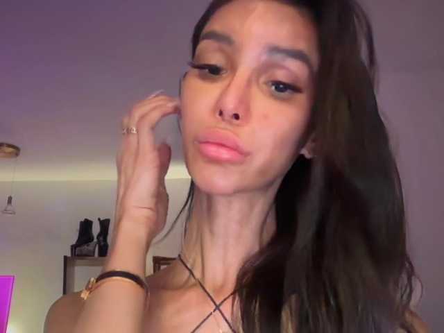 KevinAndMaria's BongaCams profile