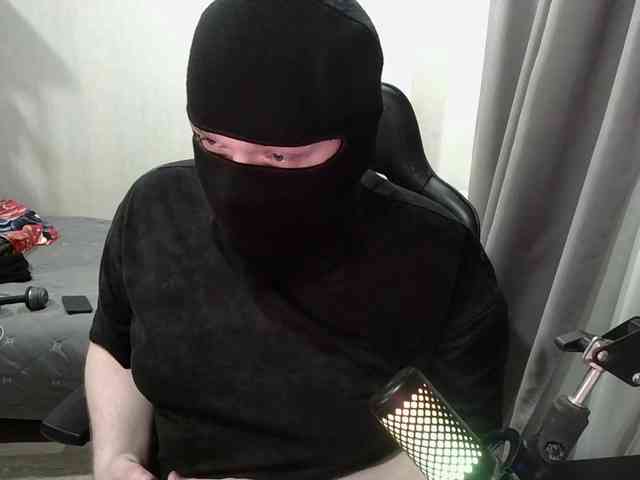 KlassR00m1