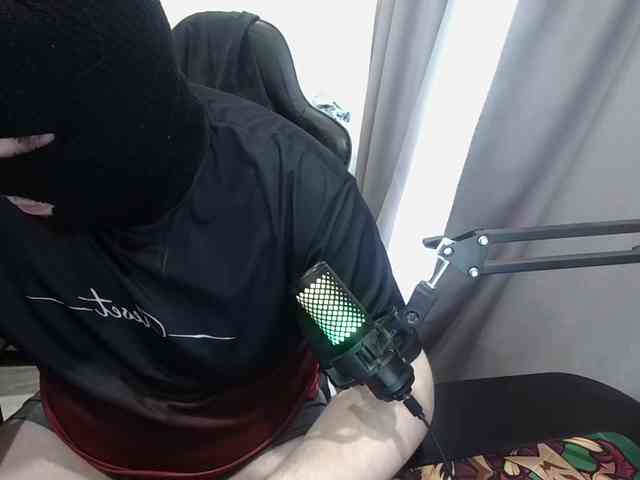 KlassR00m1