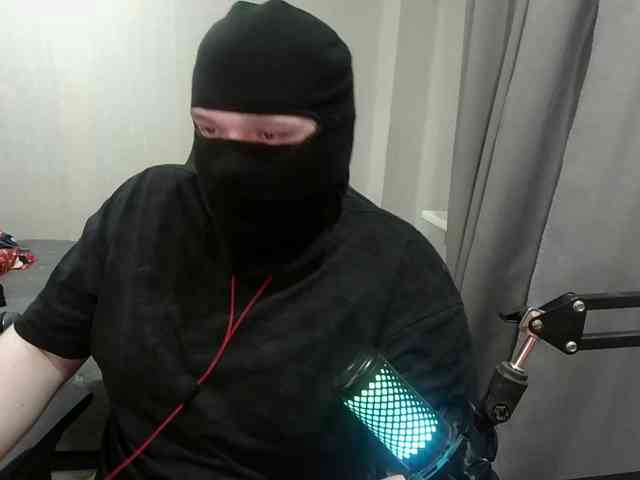 KlassR00m1