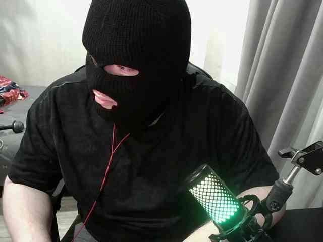 KlassR00m1