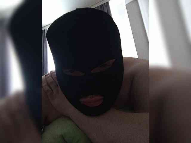 KlassR00m1