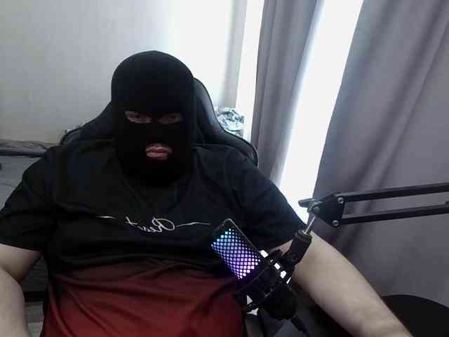 KlassR00m1 KlassR00m1