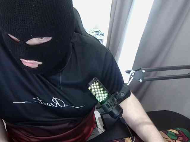 KlassR00m1