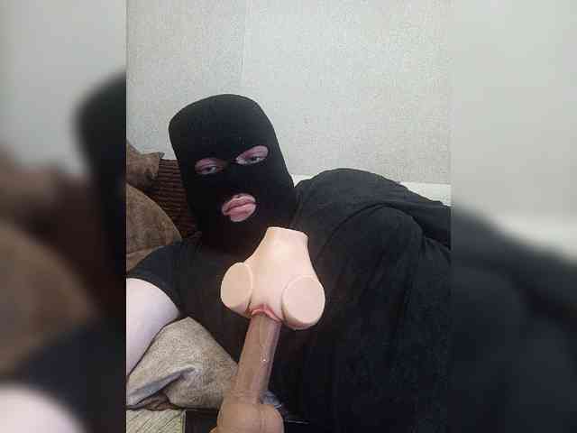KlassR00m1