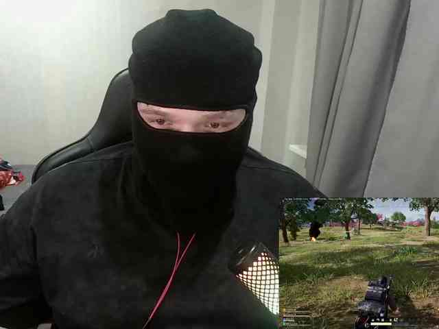 KlassR00m1
