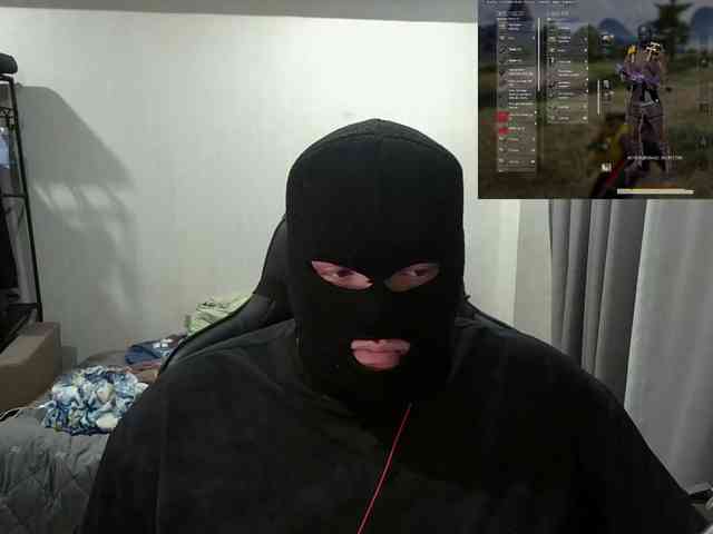 KlassR00m1
