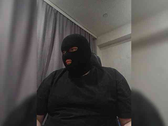 KlassR00m1