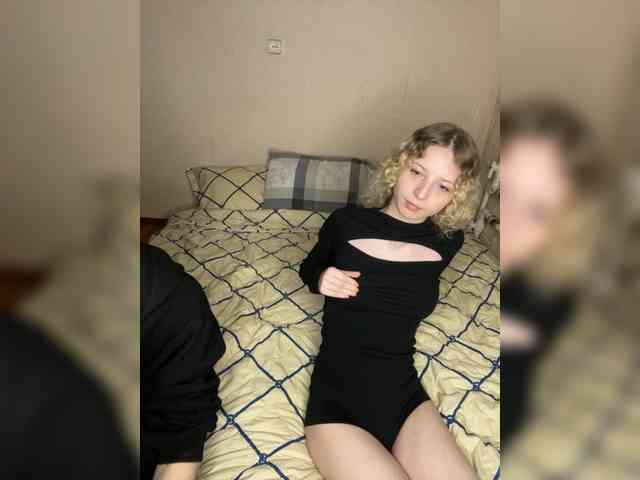 SinnersCouple webcam